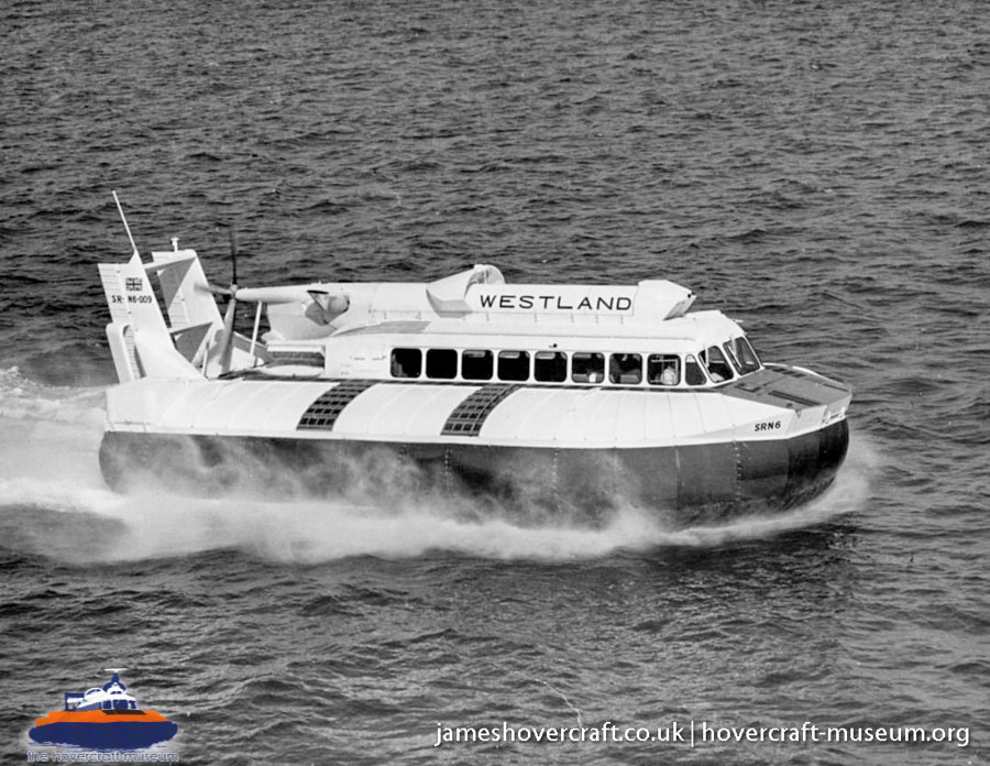 SRN6 passenger hovercraft -  (credit: The <a href='http://www.hovercraft-museum.org/' target='_blank'>Hovercraft Museum Trust</a>).
